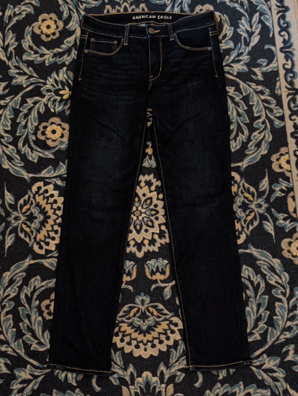American Eagle Outfitters Dark Blue Women’s Skinny Jeans
